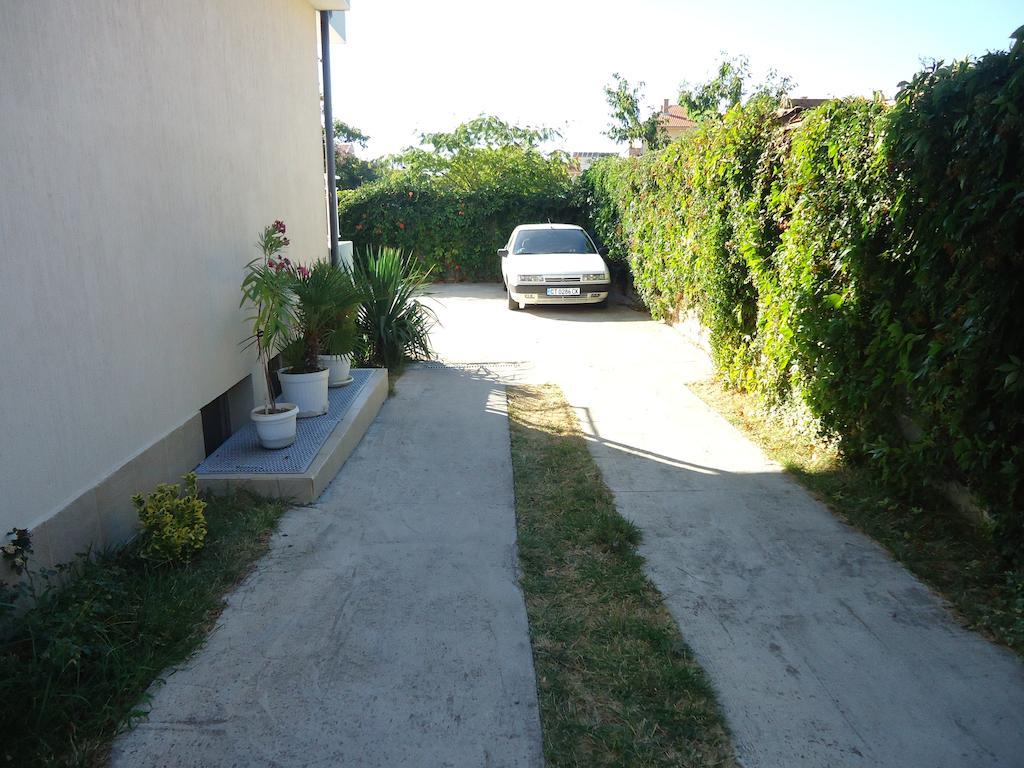 Pension Ruskovi Guesthouse Равда Екстер'єр фото